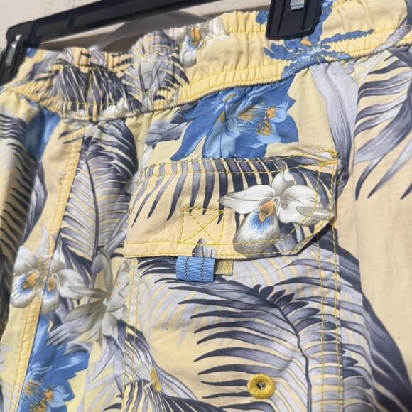 Tommy Bahama Relax Swim trunks Board Shorts Size L hawaiian nylon mesh lined - Picture 5 of 7